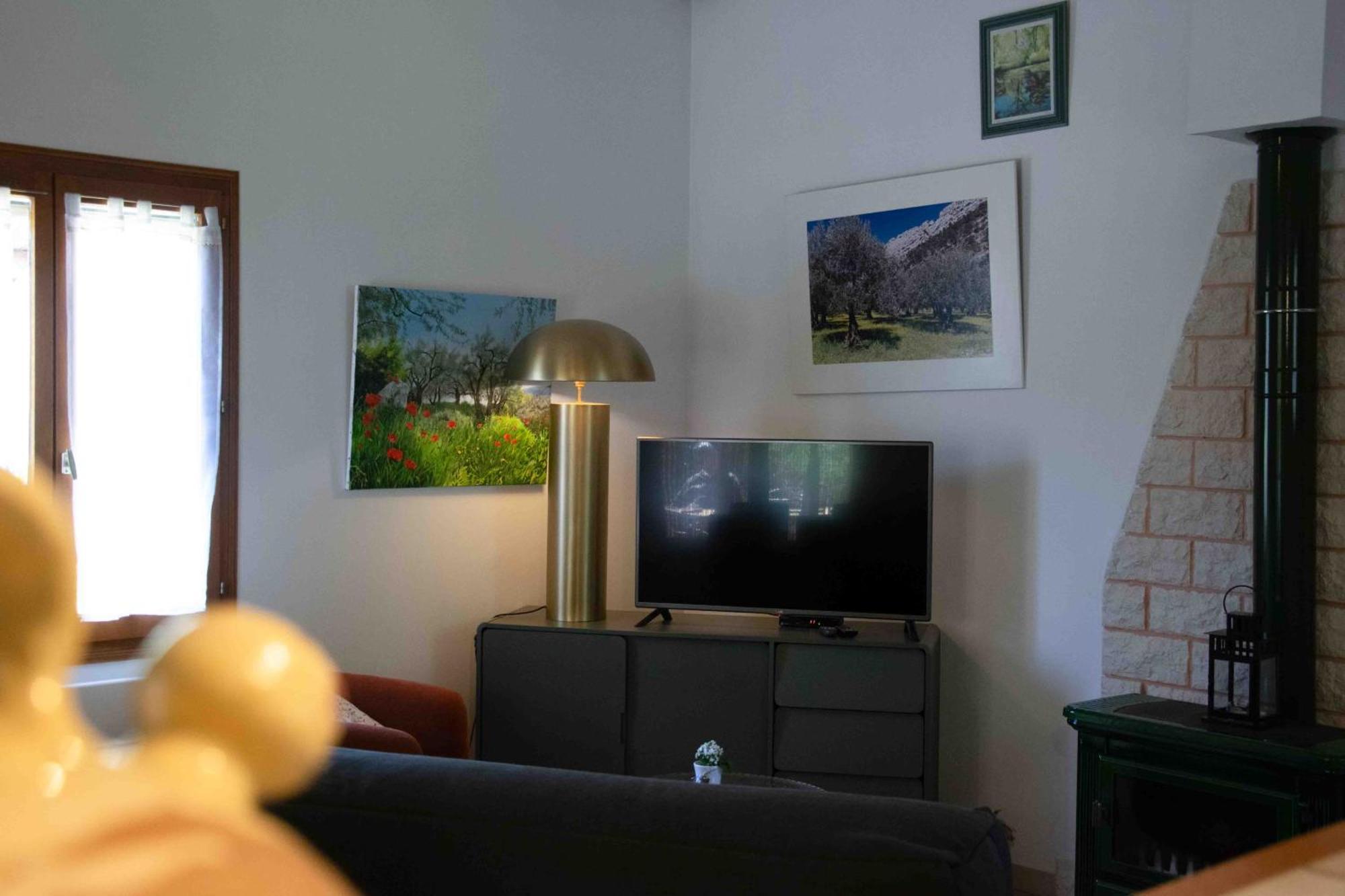Hostal Les Grands Prés des Baronnies La Roche-sur-le-Buis Exterior foto